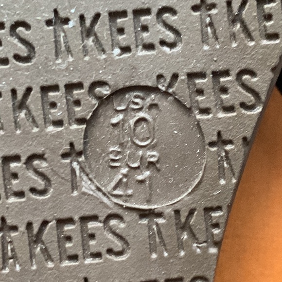 TKEES Dark Blue Slipper US10 - Picture 7 of 8